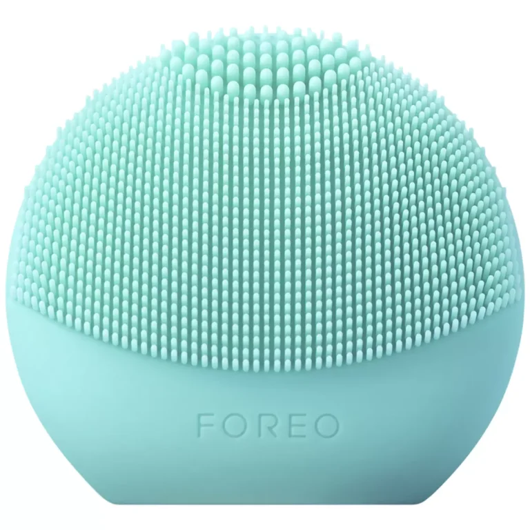 FOREO Luna Play Smart 2 Facial Cleansing Massager